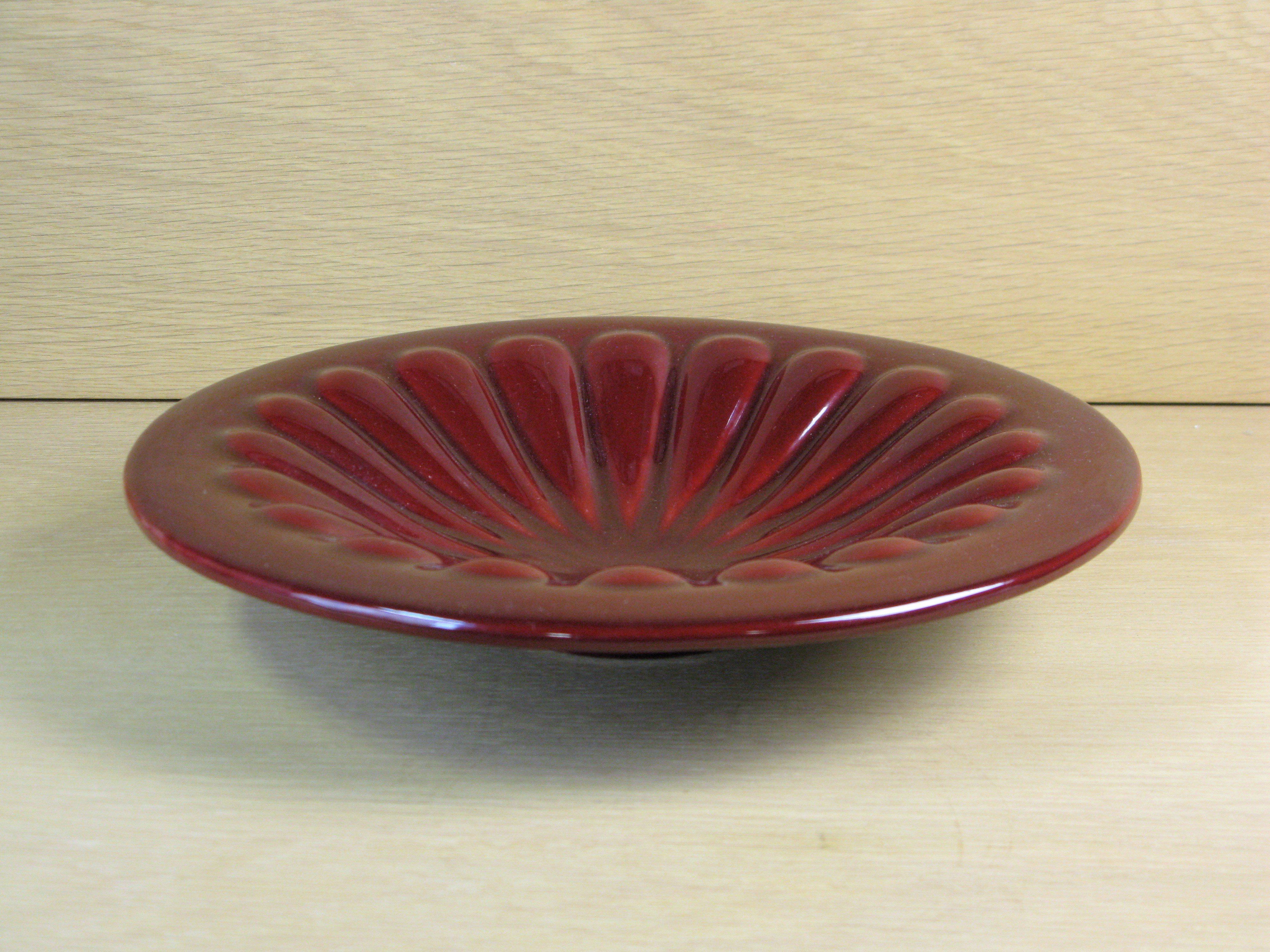 burgundy bowl 382