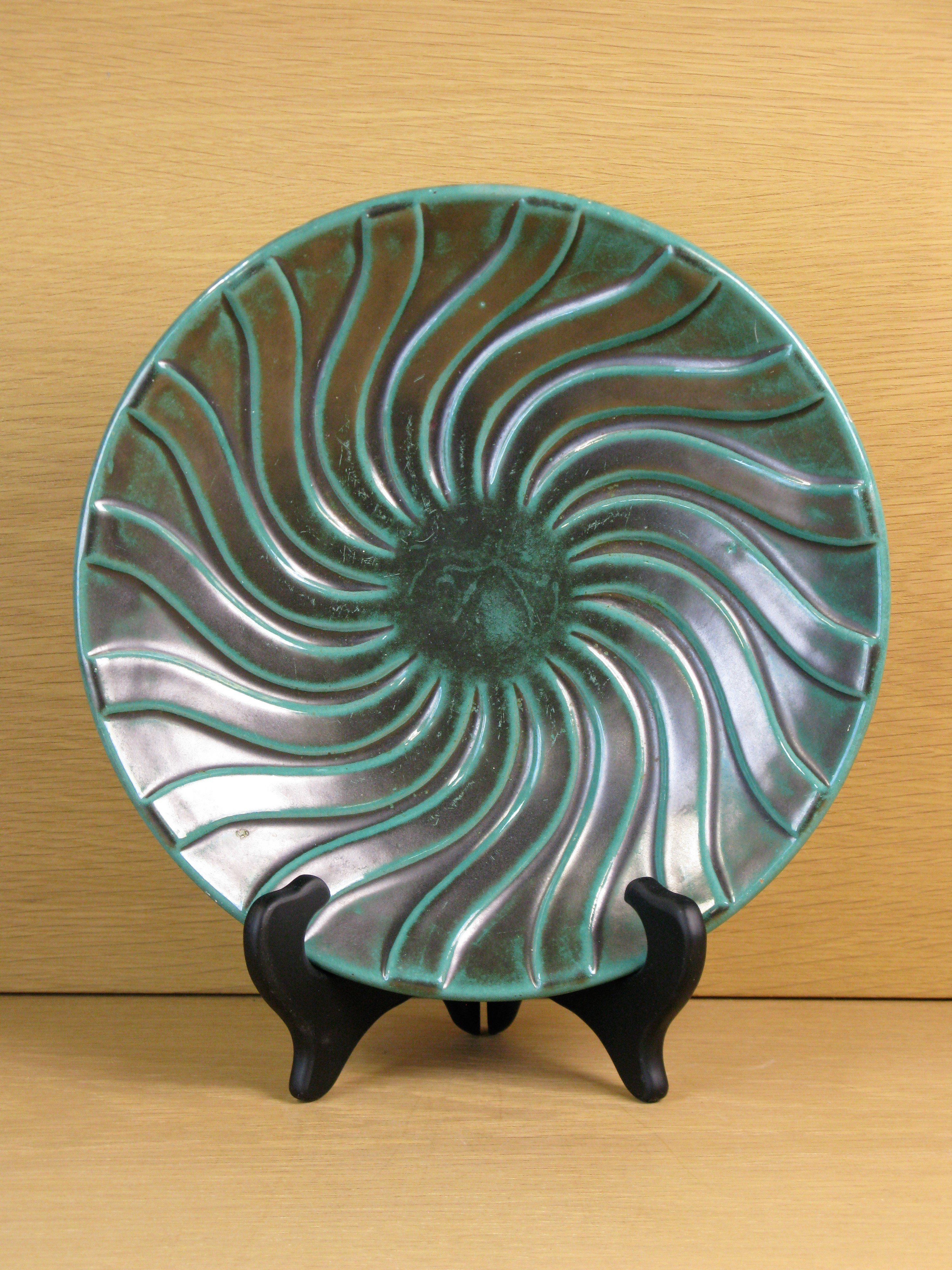 green bowl 3229