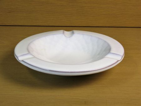 white ashtray 93