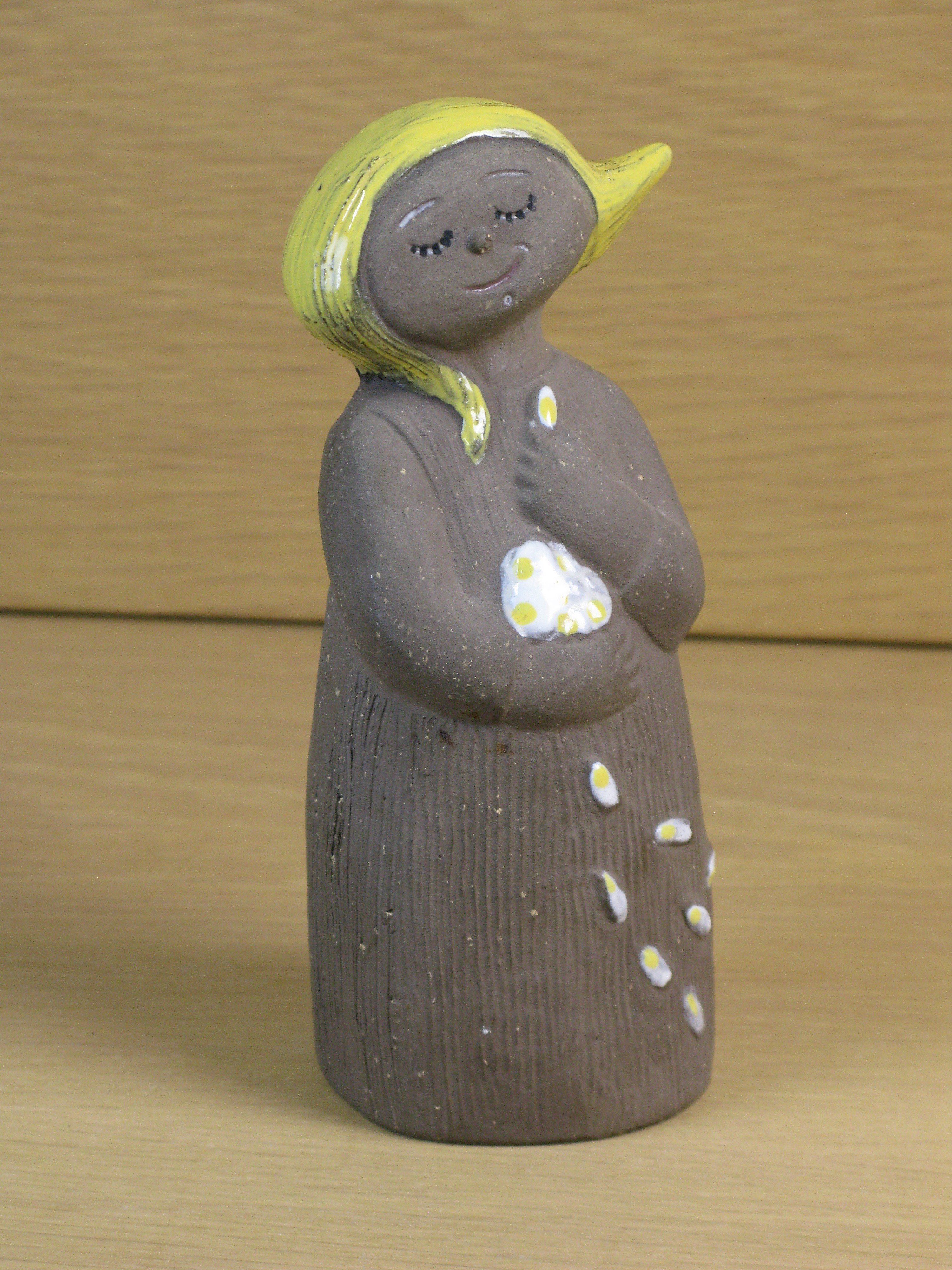 ina figure 43145/747