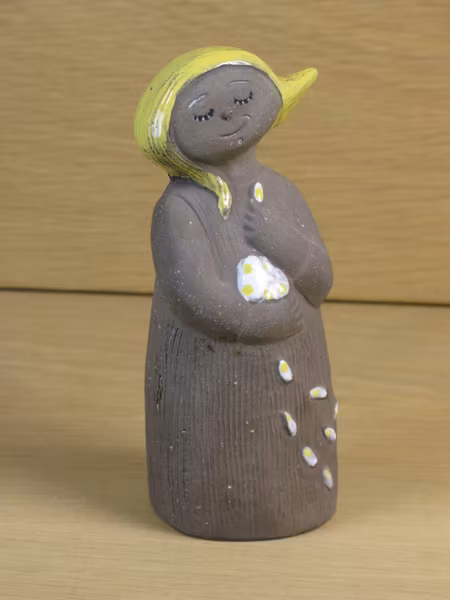 ina figure 43145/747