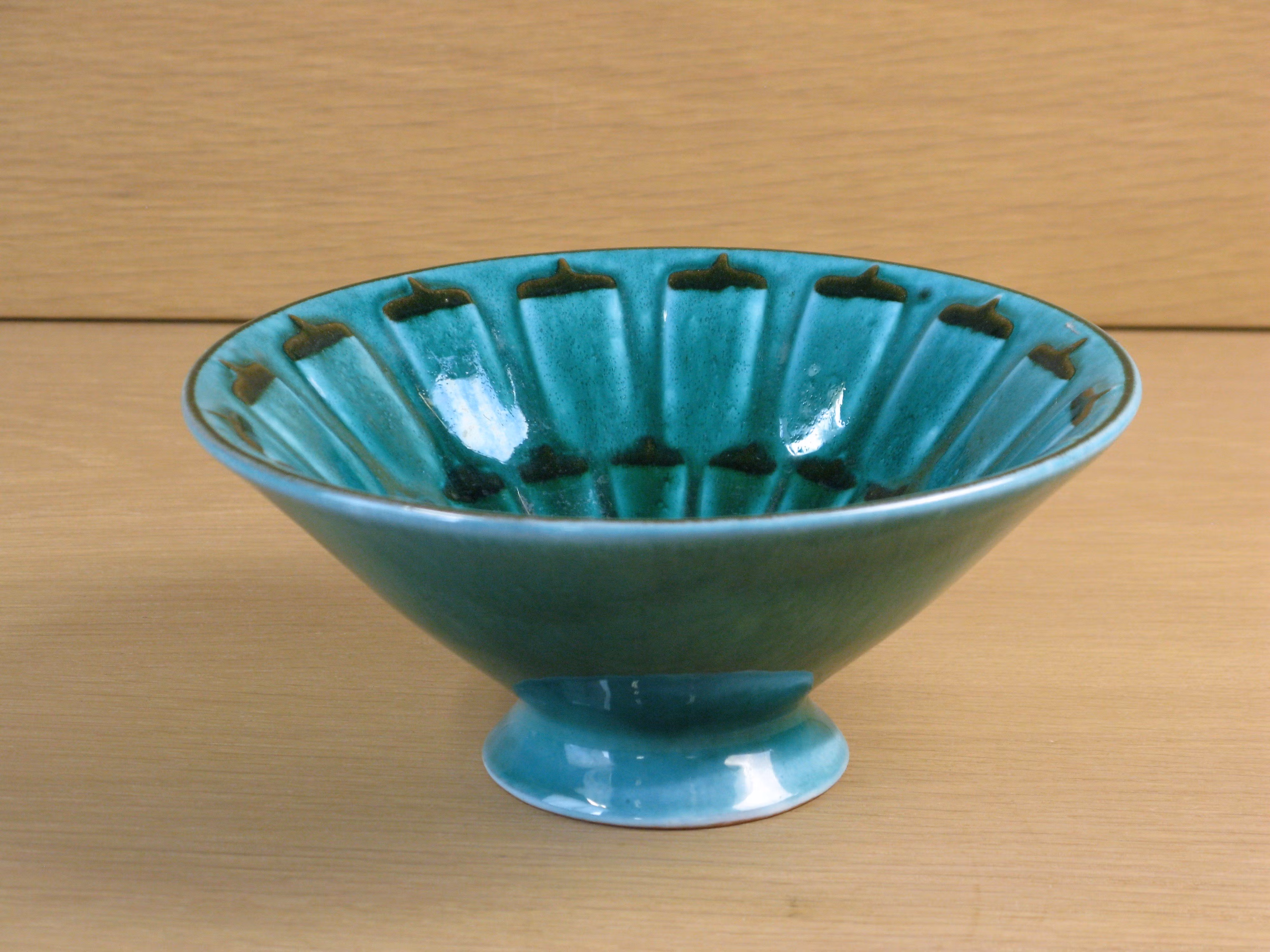 dark green capri bowl 320