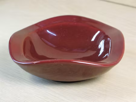 burgundy ashtray 58