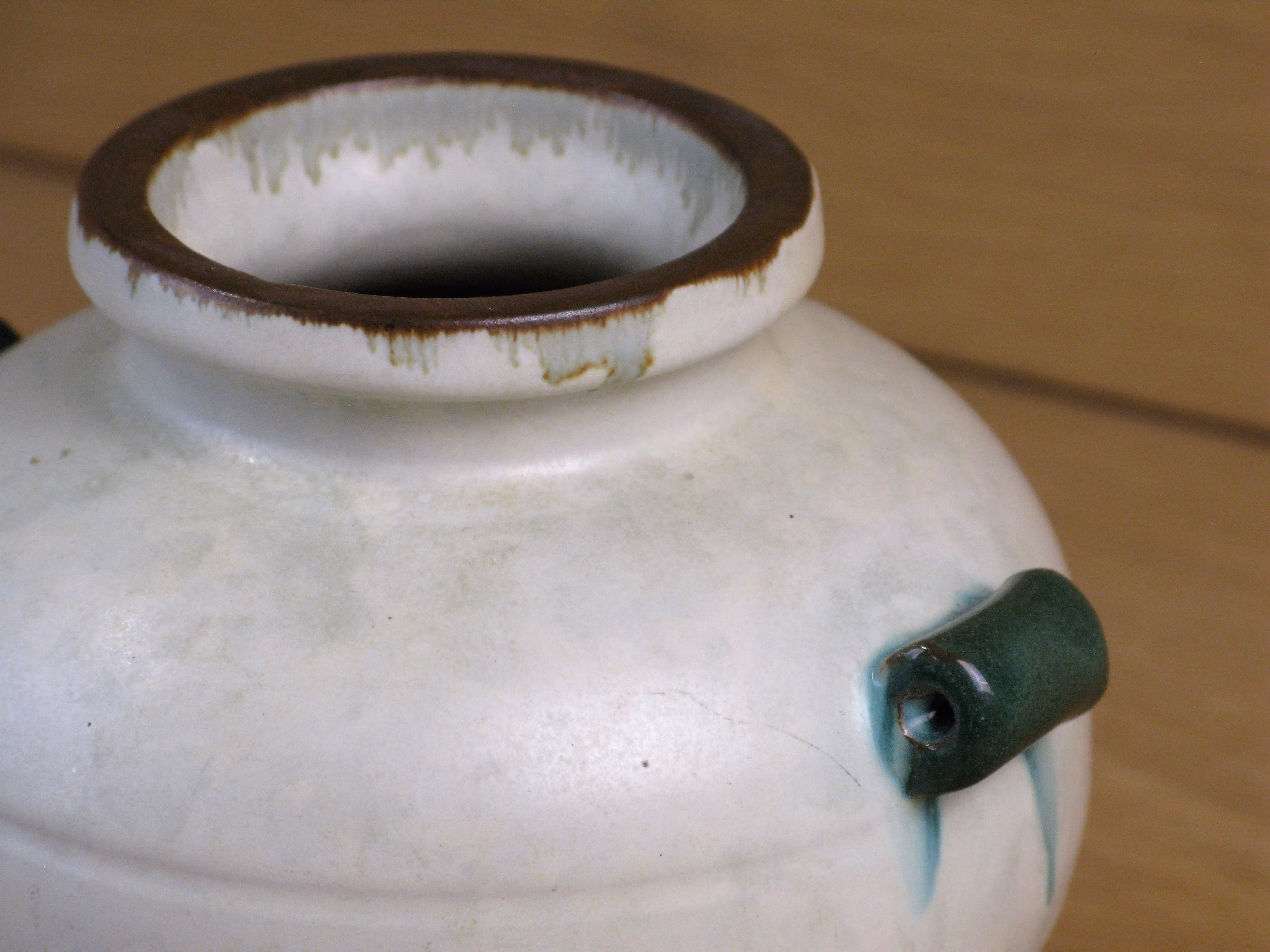 greyish/green/brown vase 71