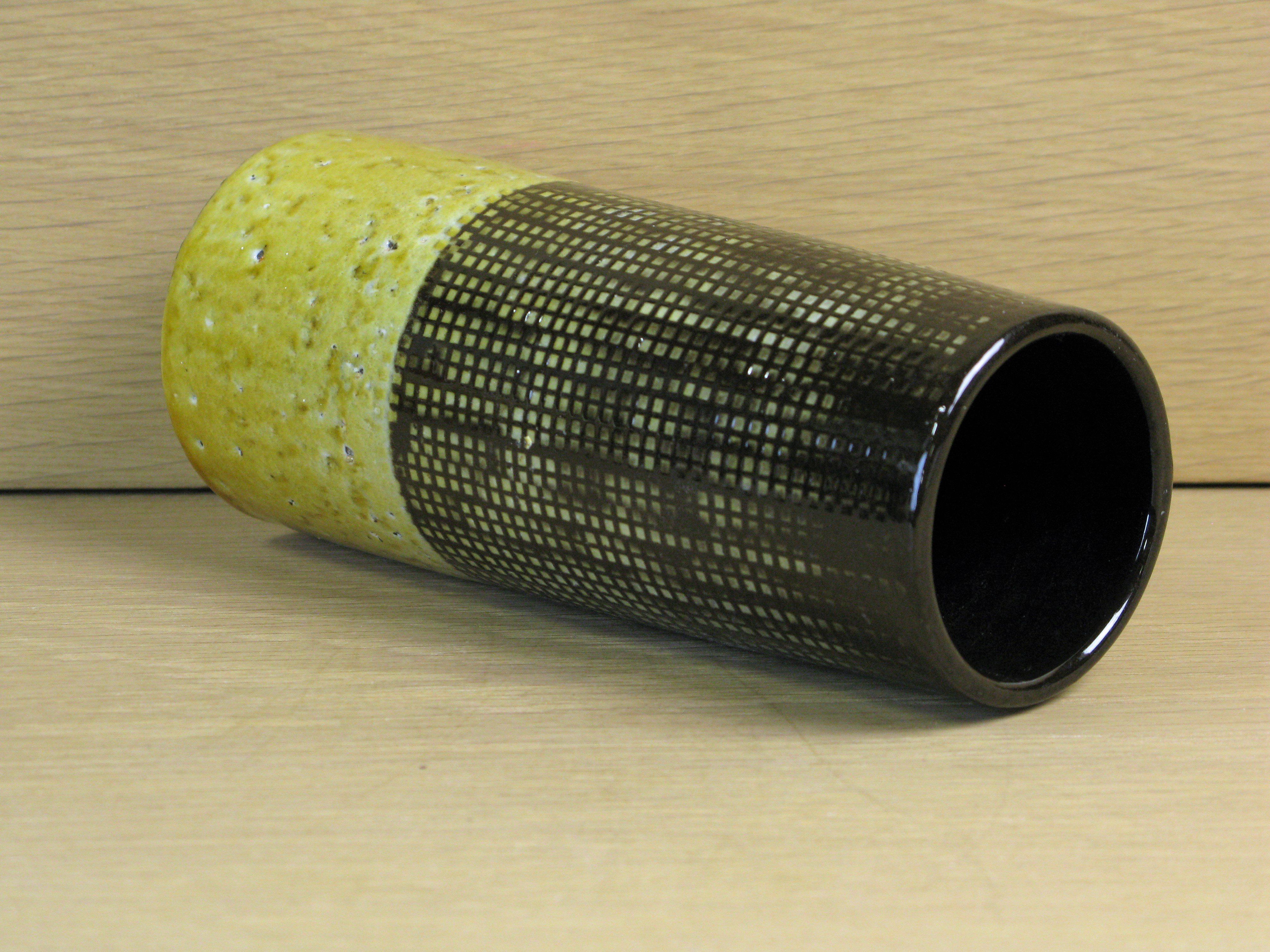 Yondel vase 2434