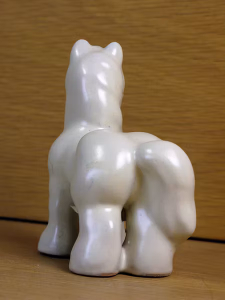 white horse 30