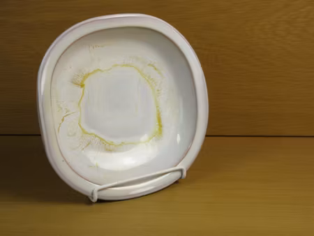 white/lightgold ashtray 58