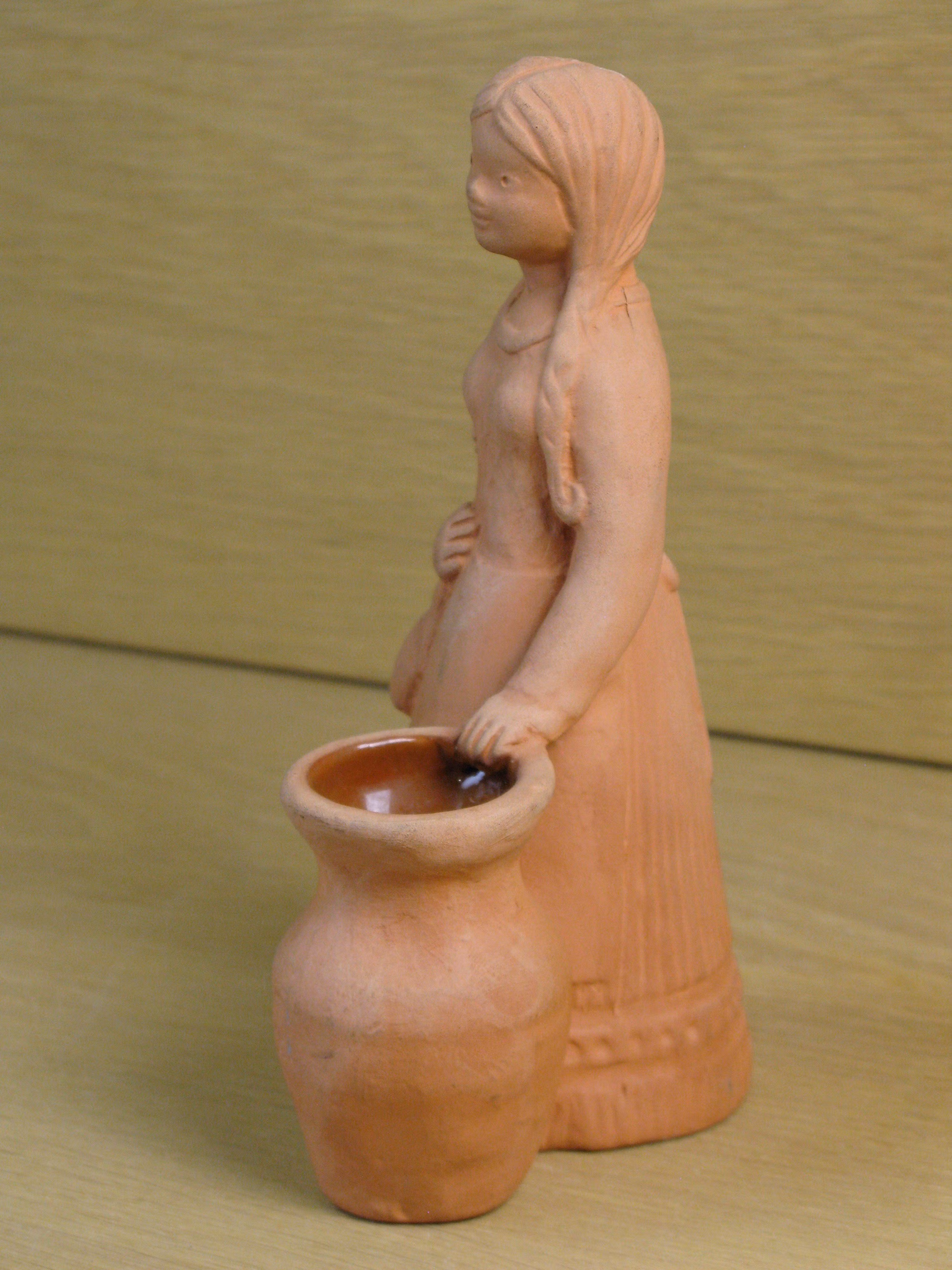 girl with vase 1123