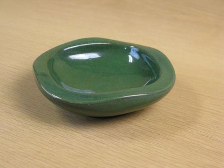 dark green ashtray 57