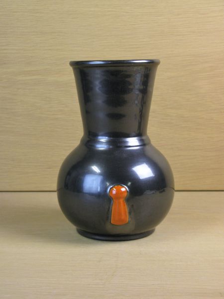 black/orange vase 112
