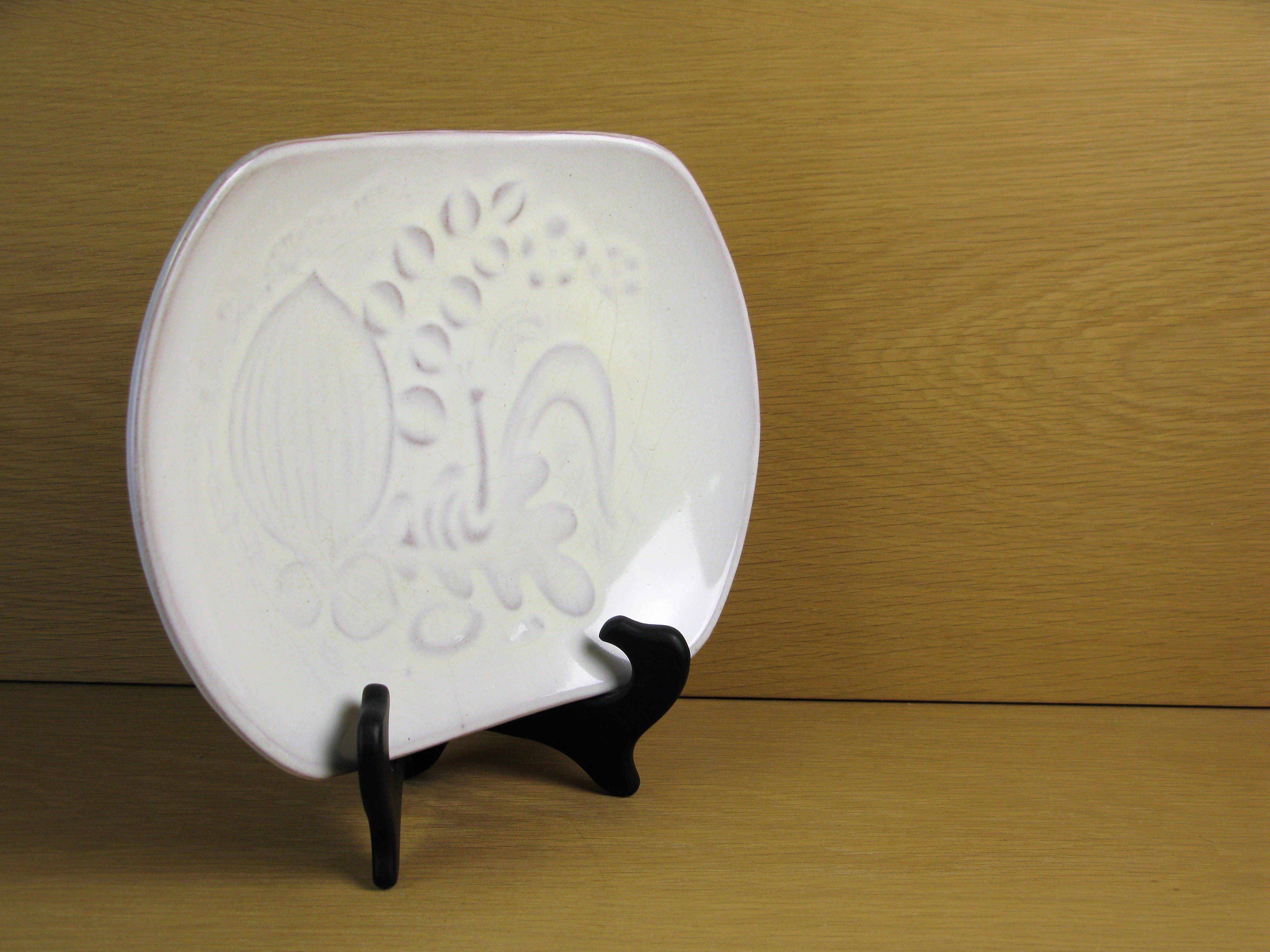 white bowl 131