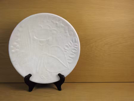 white bowl 124