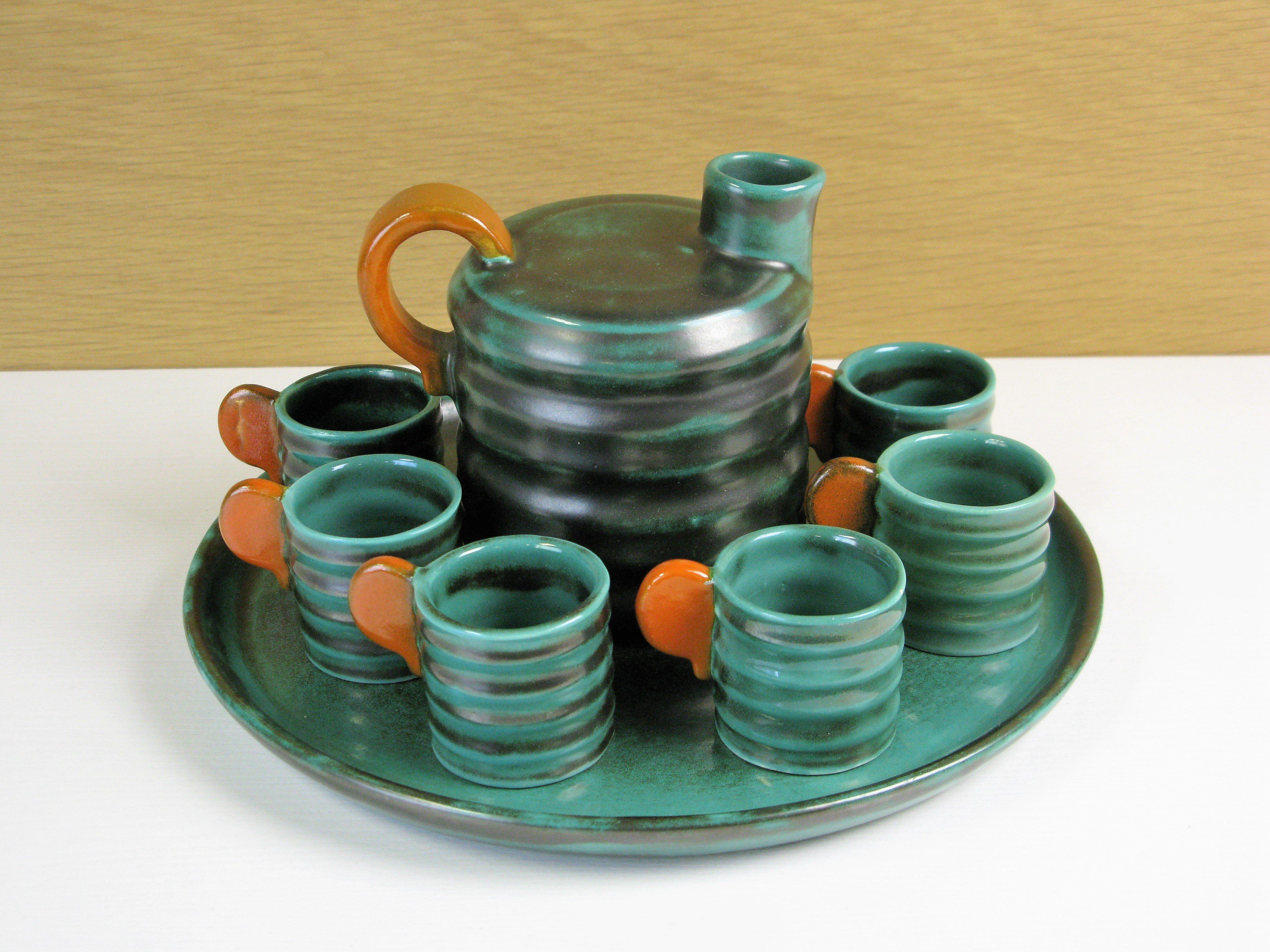 green liqueur set 2