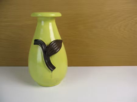 yellow/brown vase 436