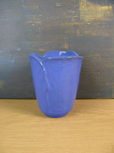 blue vase 129