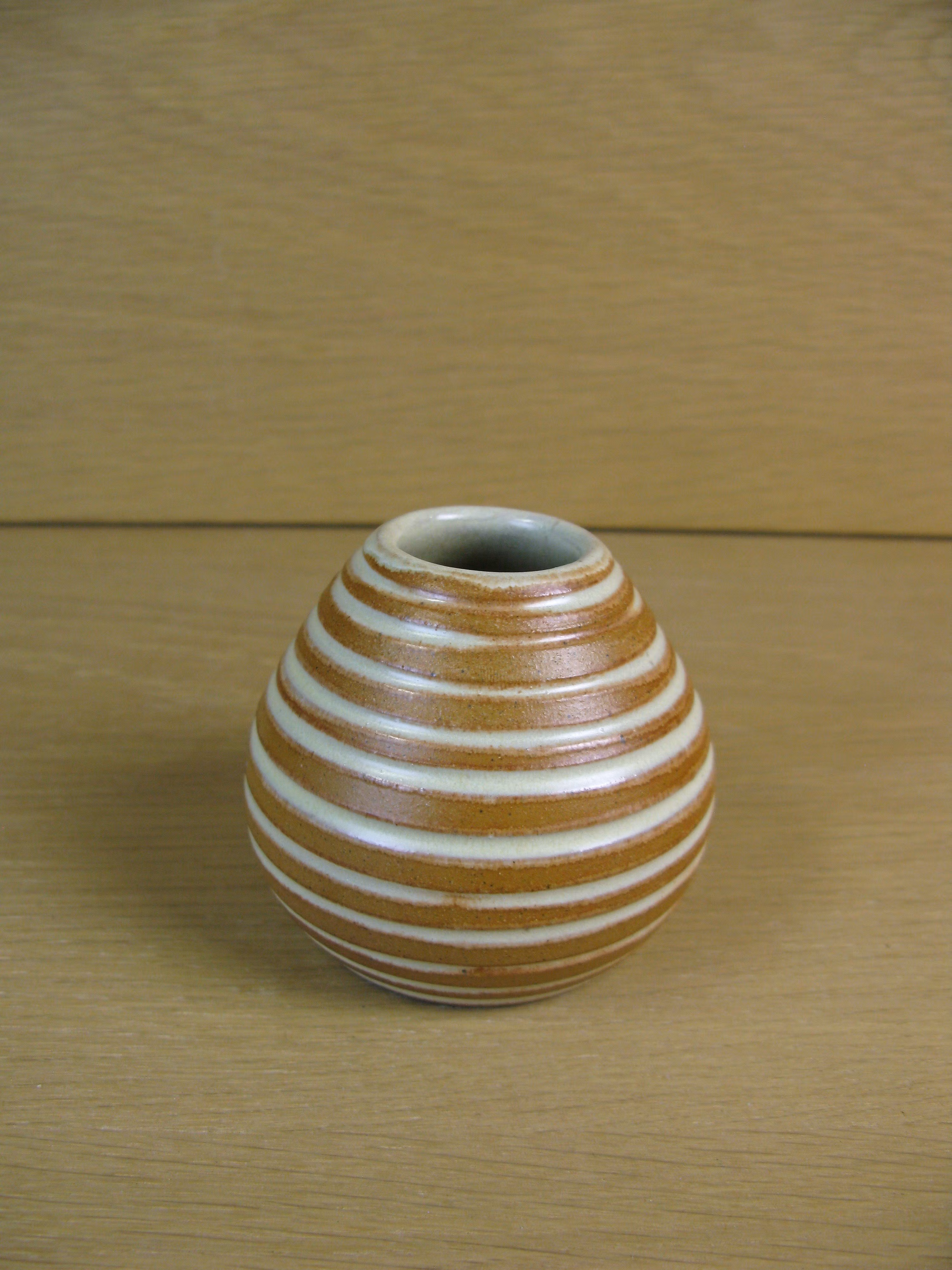 vase 560