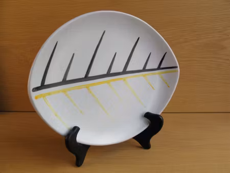 grey/black/yellow poäng plate 5091 sold