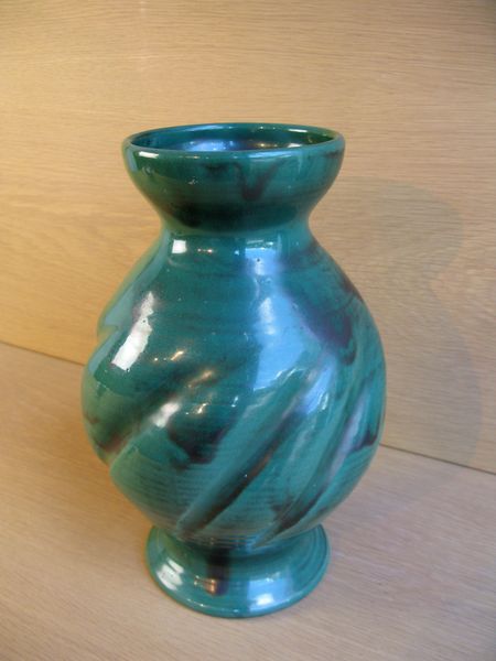 green urn 2270
