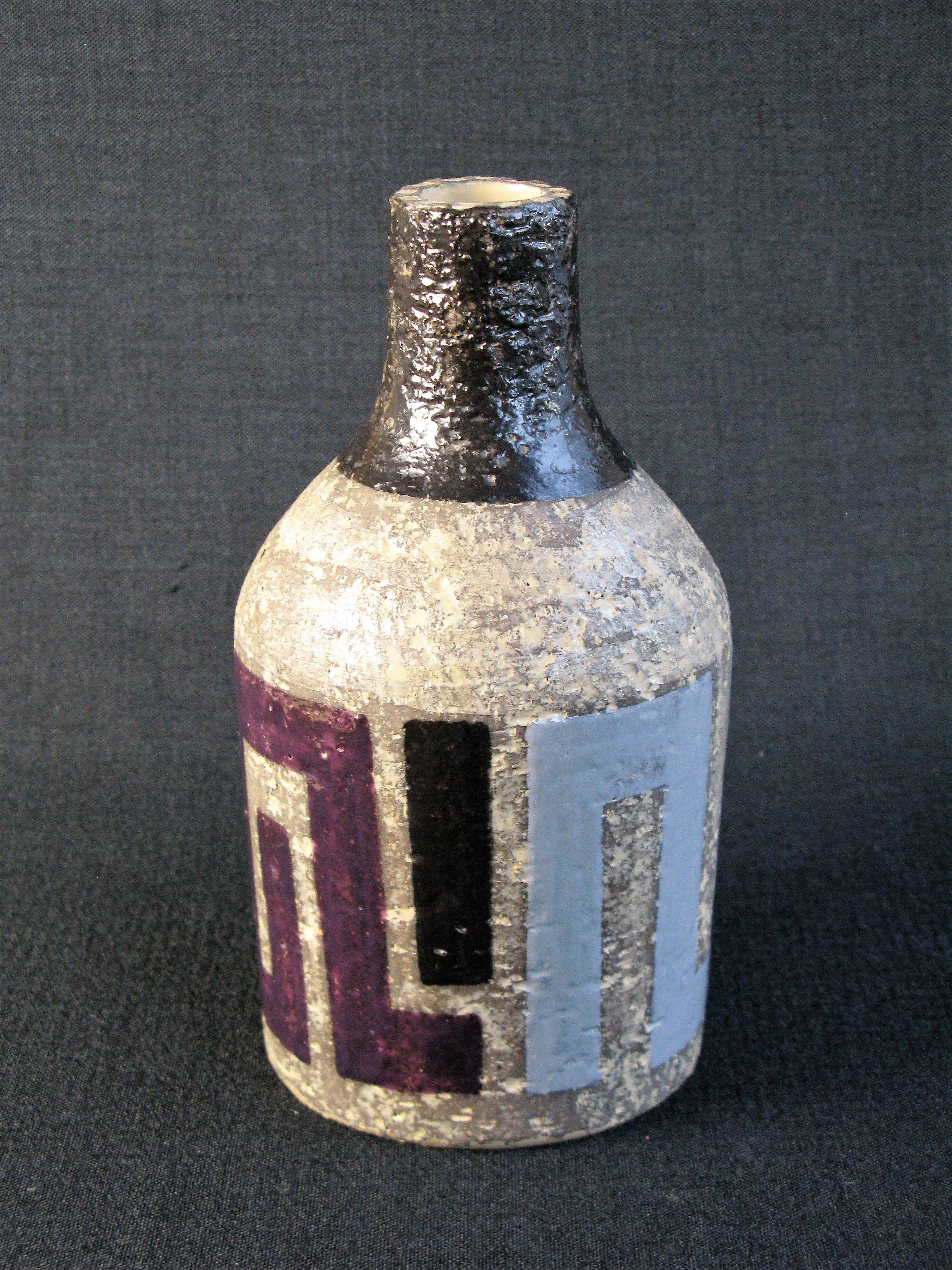 manana vase 4323