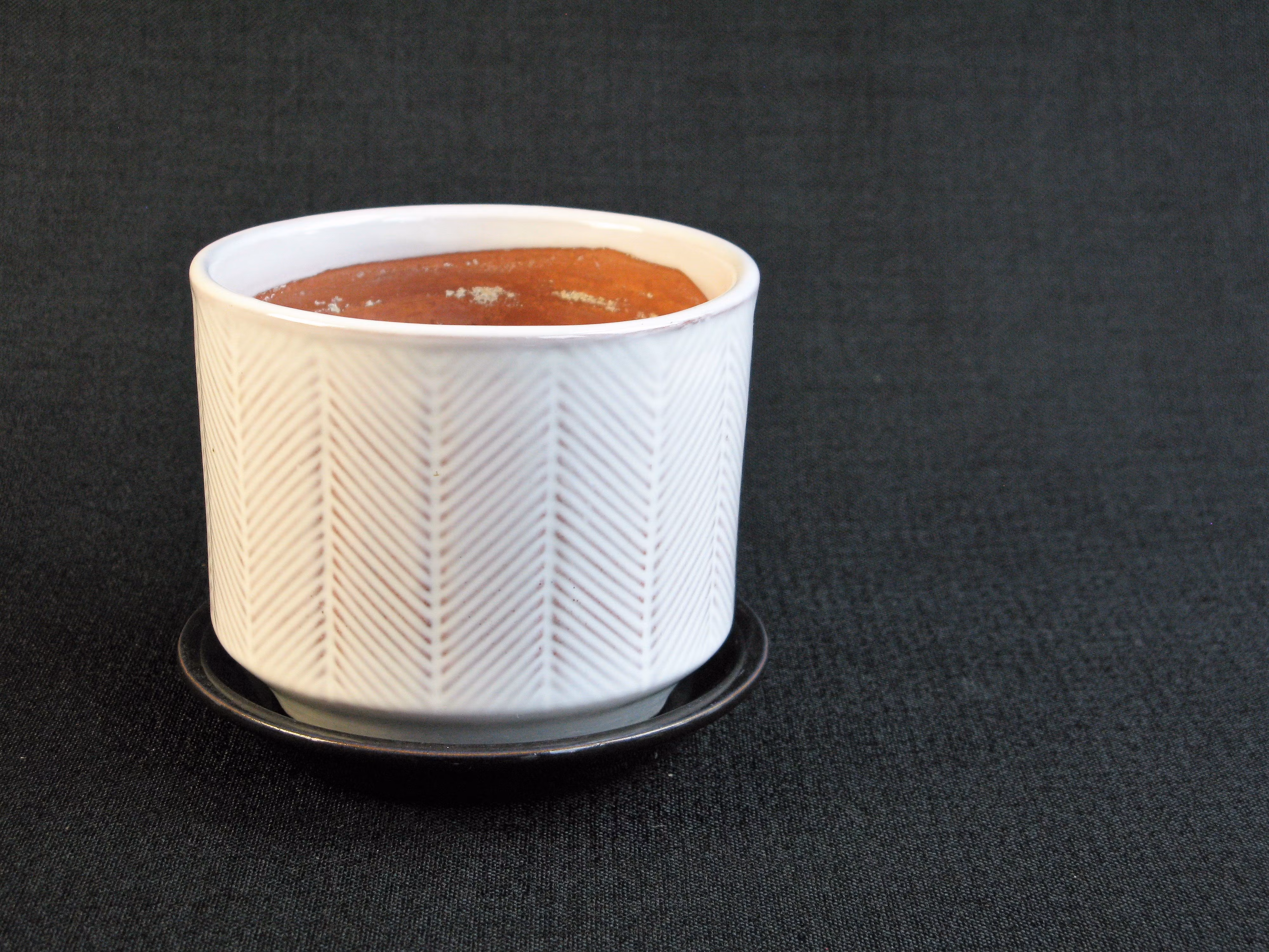 white ga flowerpot 3