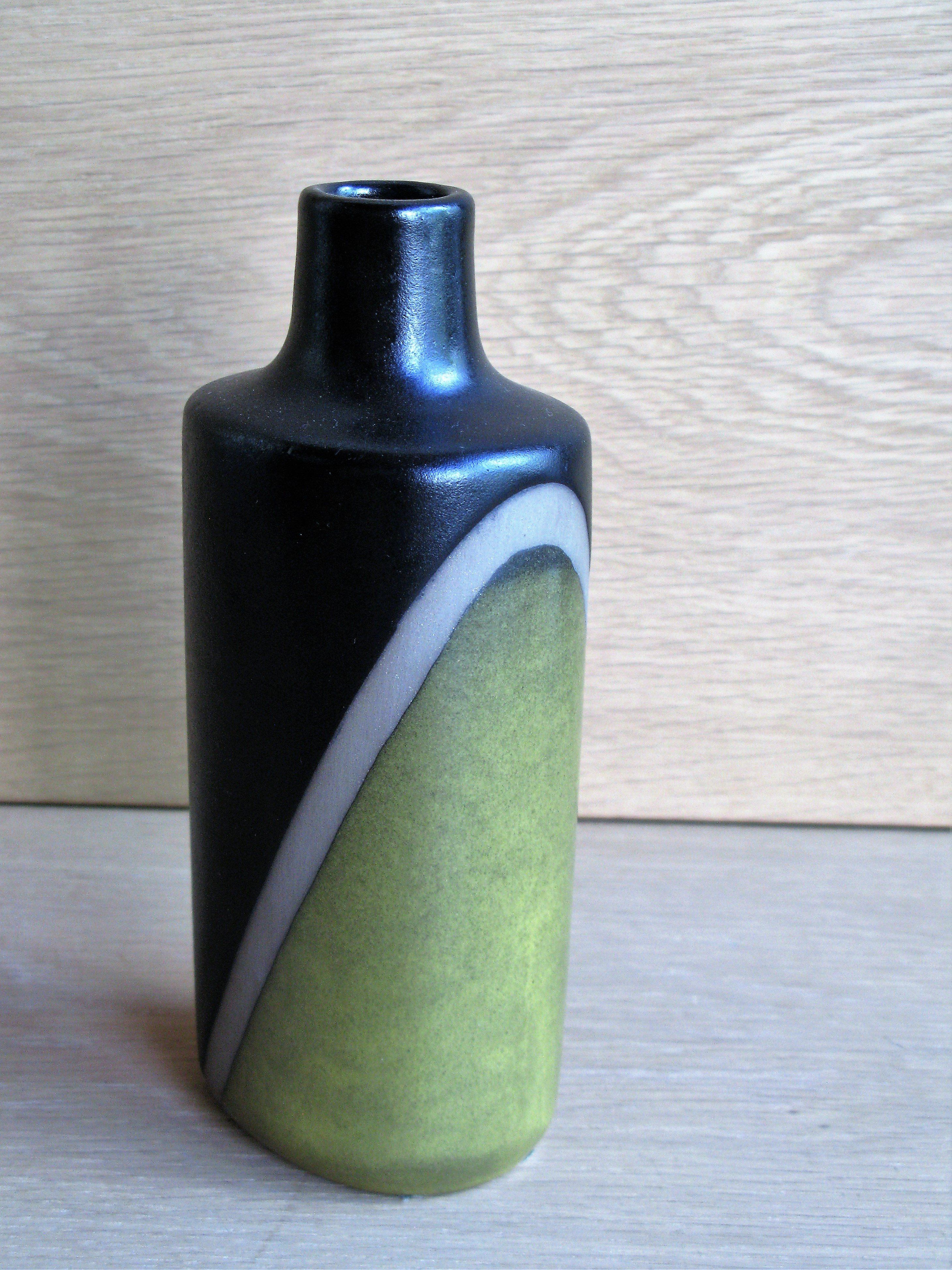 diagonal vase 5066