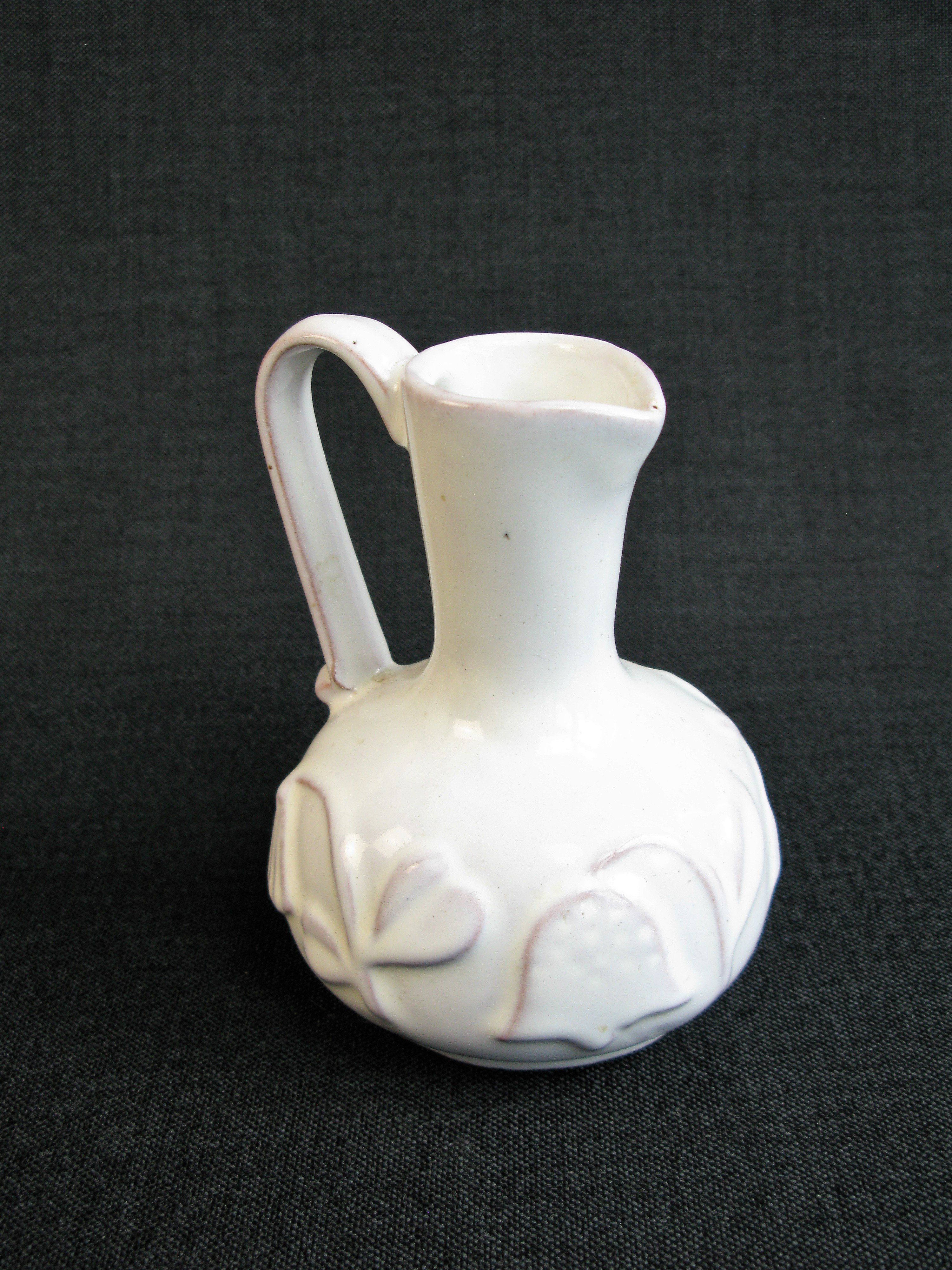 white krus 43