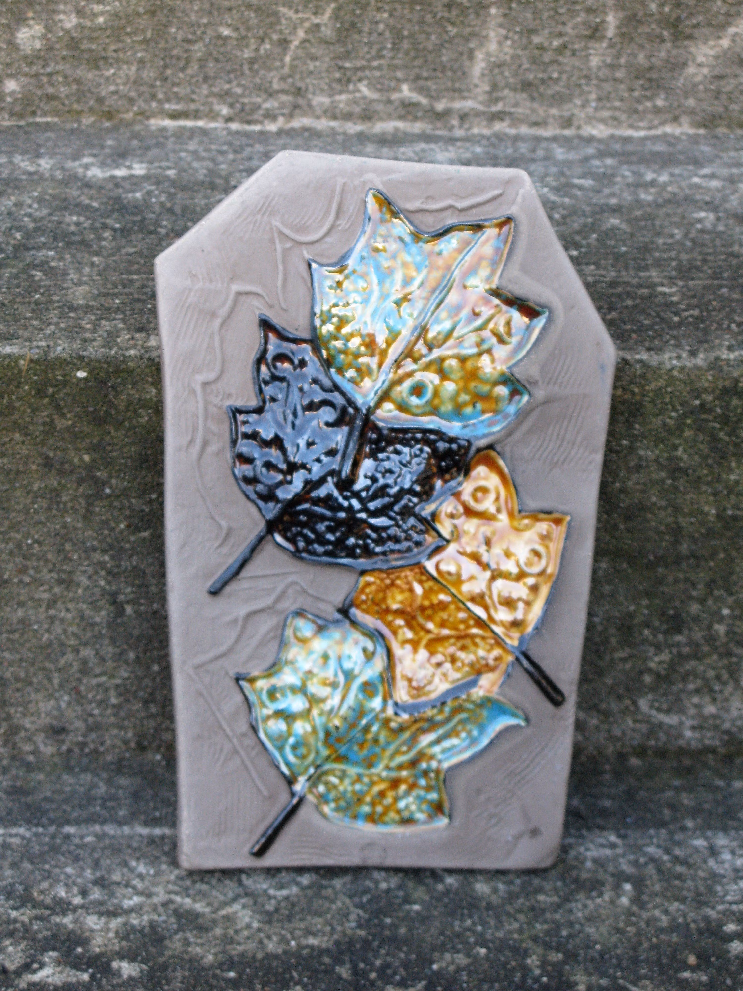 autumn leaves wall plate 0137e