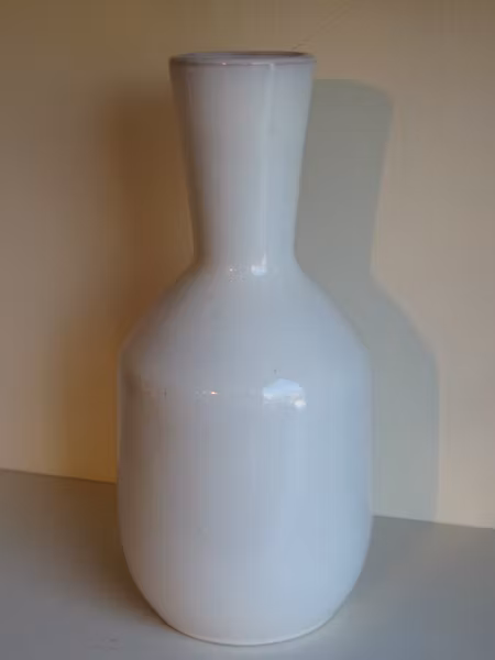 white vase 549