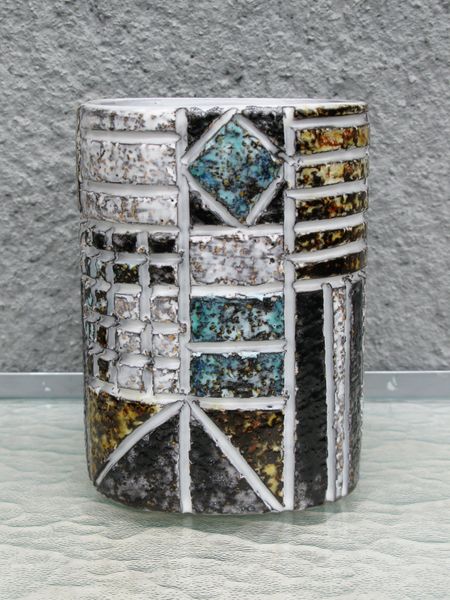 tri vase 2672