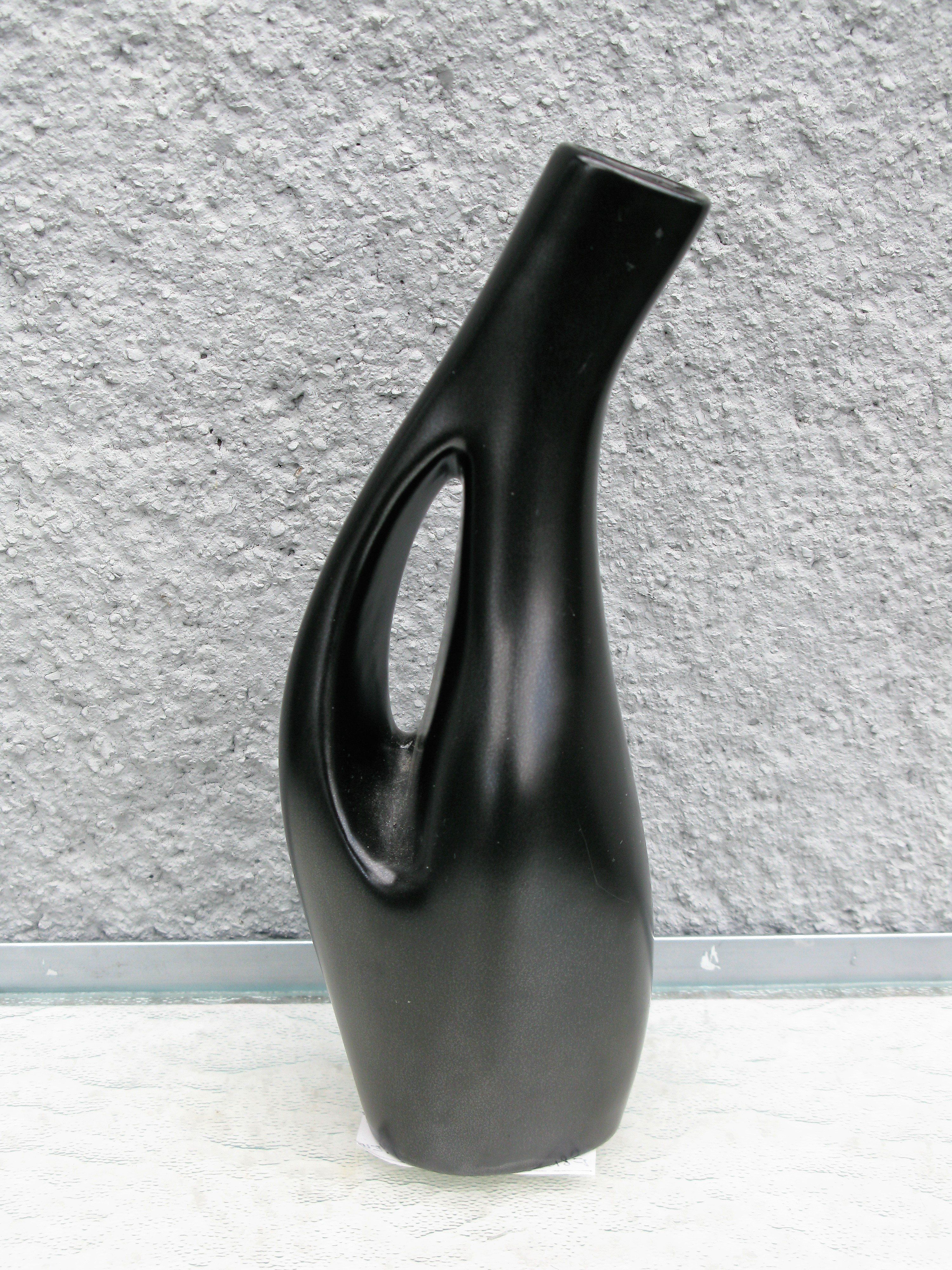 mangania vase m27
