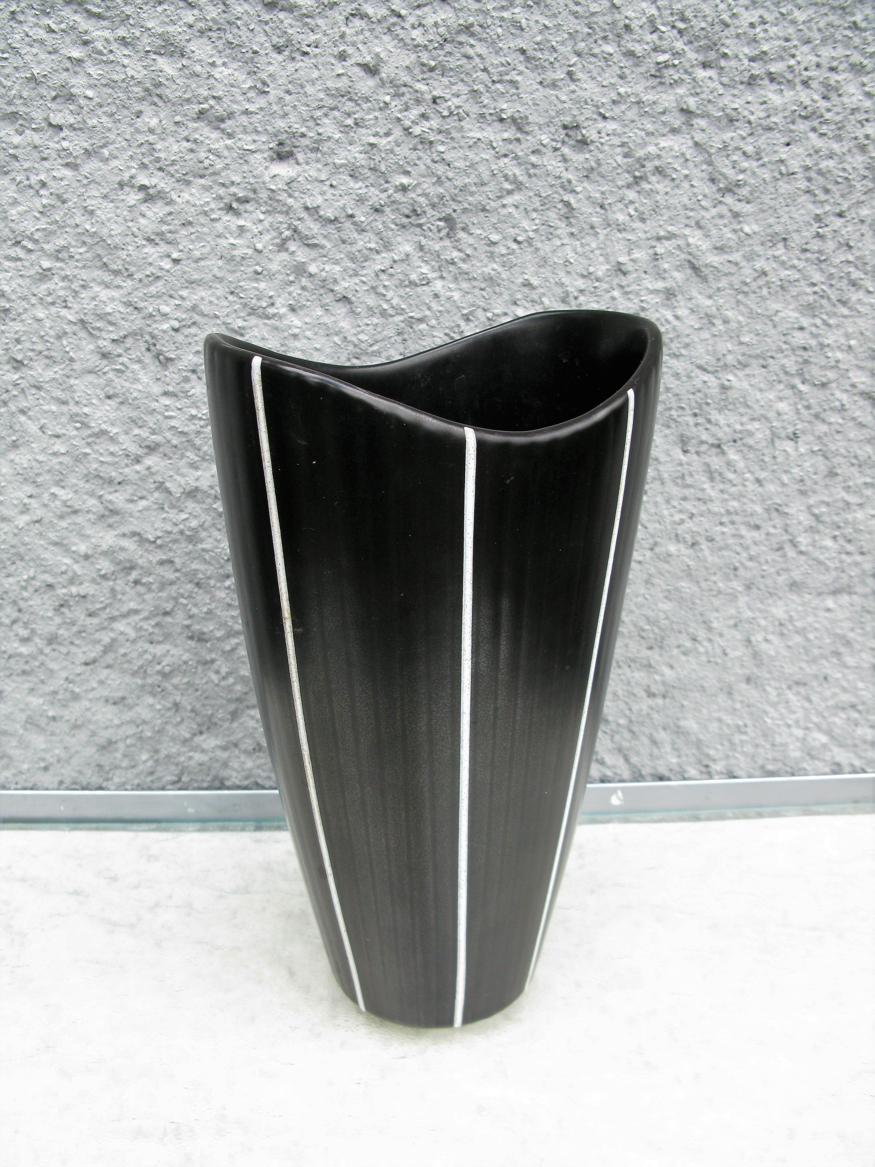 mambo vase 1034-194
