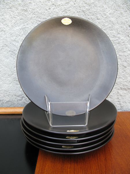 black small plates 1