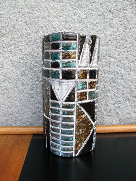 tri vase 2673