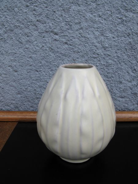 lancett vanilla vase 588