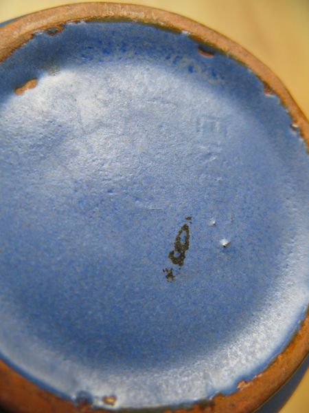 blue vase 129