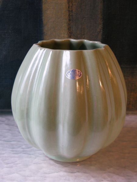 örjan green vase