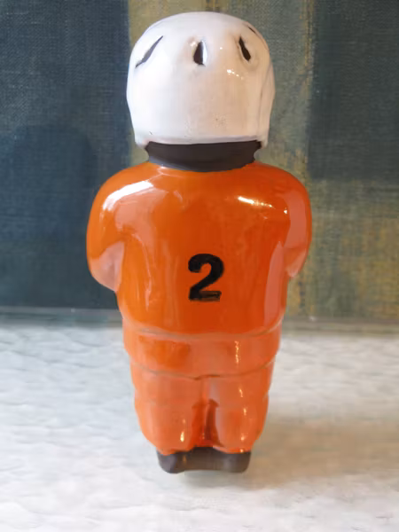 hockeyplayer 2 figure 9057t