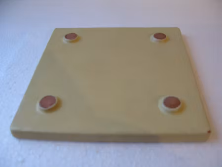 trivet with flowers