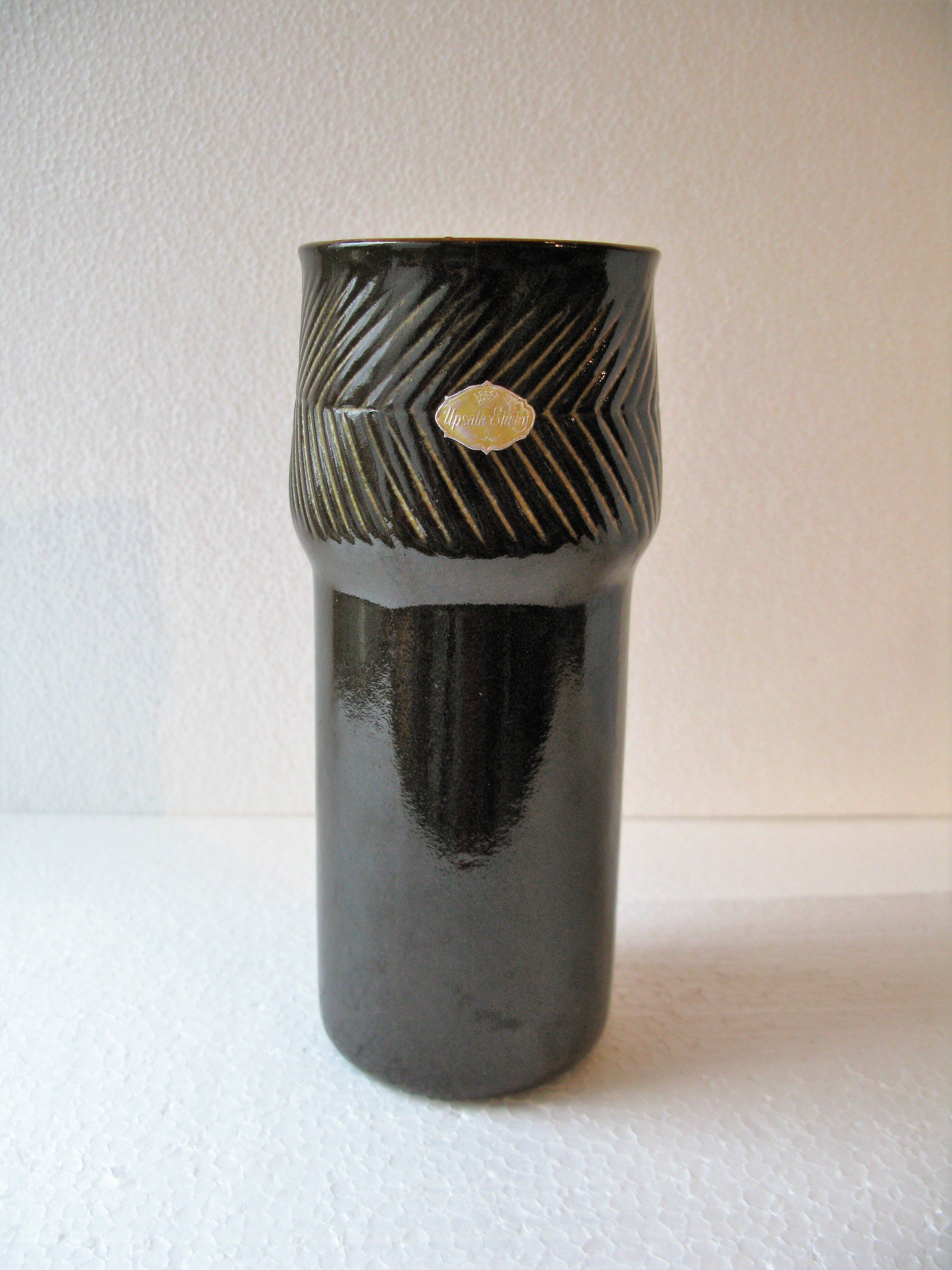 orust vase 9017