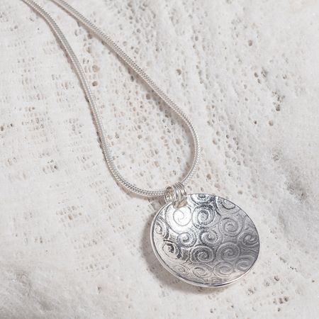 Virvelmönster, halssmycke i silver
