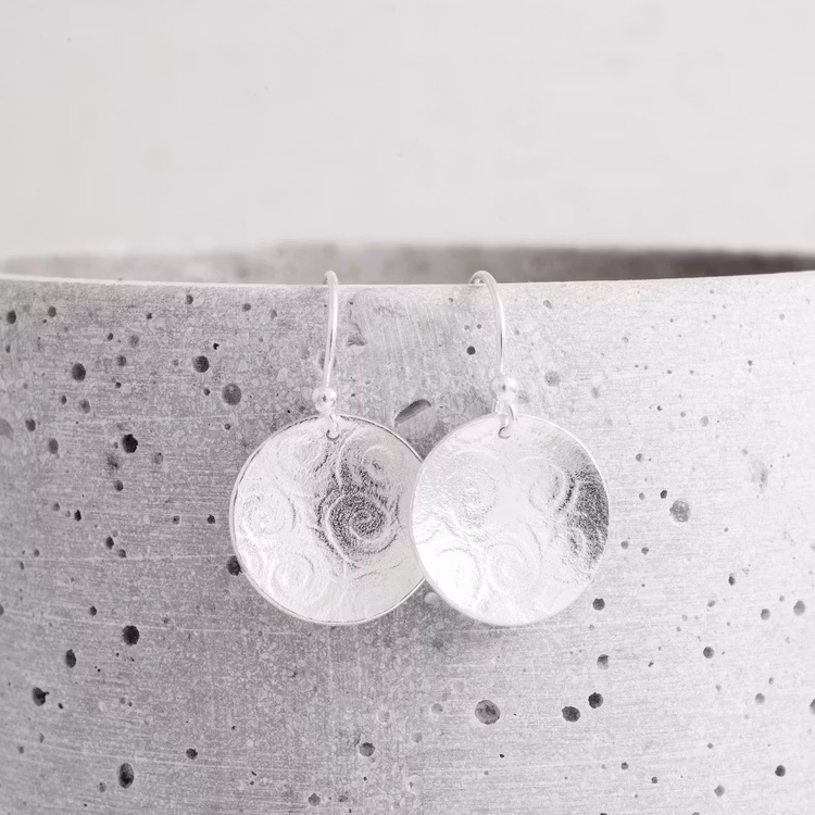Cirklar virvelmönster, örhängen i silver