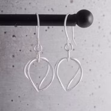 Öppen boll, örhängen i silver