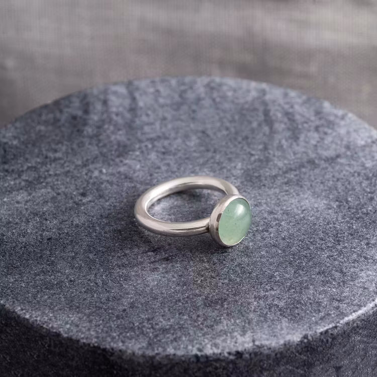 Silverring, infattad sten, grön aventurin