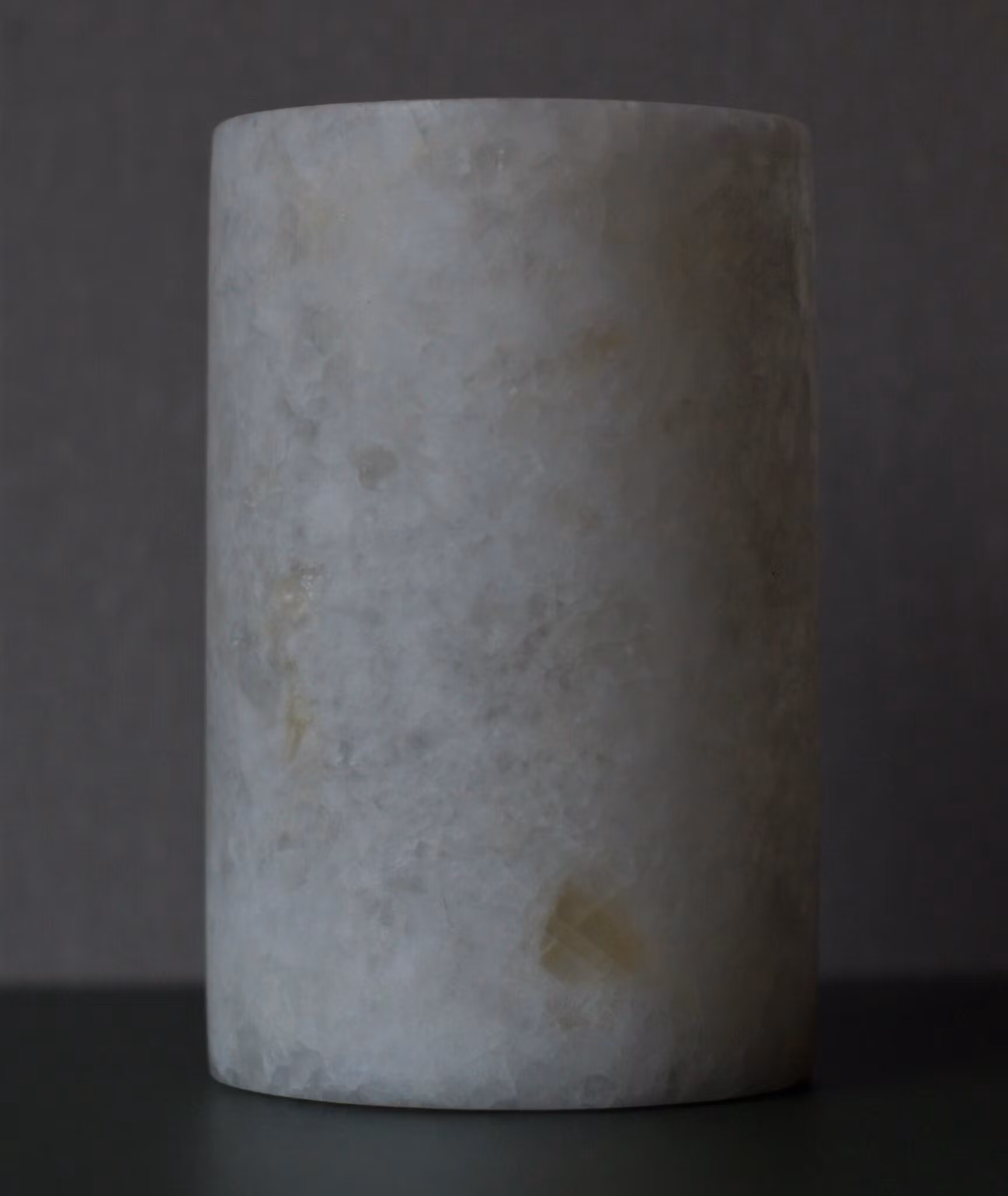 Ljuslykta alabaster 15 cm