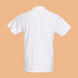 Utförsäljning: Titty, vit t-shirt (ord. 299 kr)