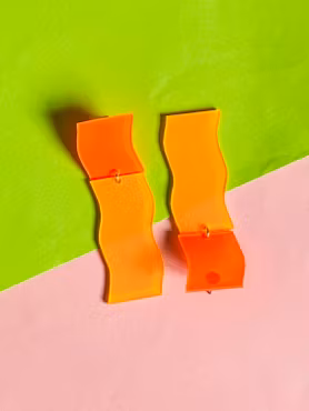 Utförsäljning: Blanka neongula/orange örhängen