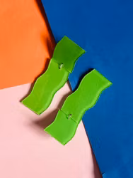 Blanka ljusgröna örhängen