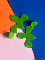 Gröna blanka örhängen