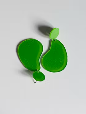 Gröna blanka örhängen