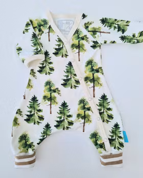 Prematurdress Skogens träd strl 48/50